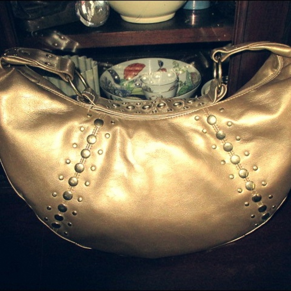 HILLARD and HANSON GOLD METALLIC LEATHER HANDBAG
